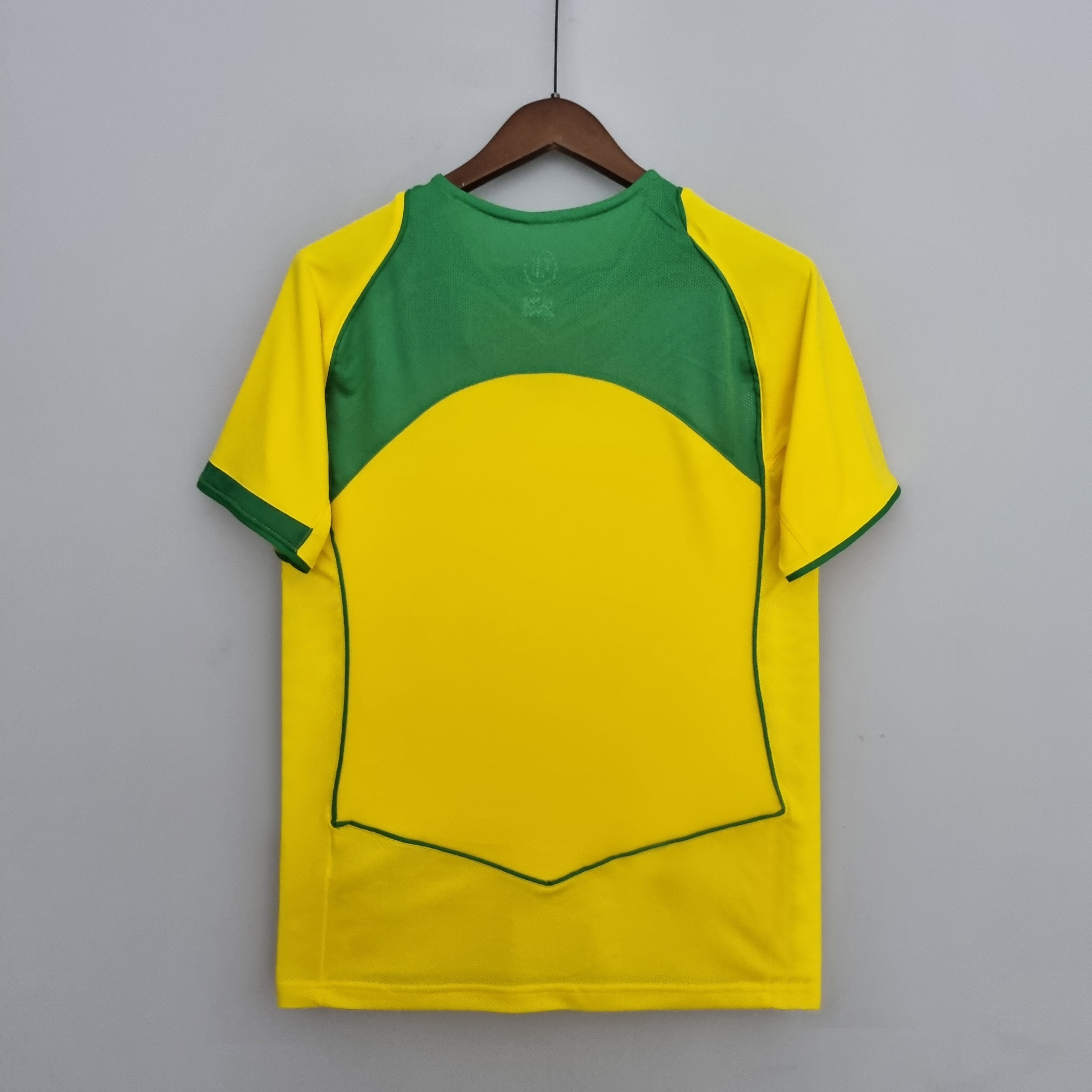 Camiseta retro de local de Brasil 2004