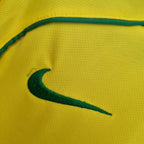 Camiseta retro de local de Brasil 2004